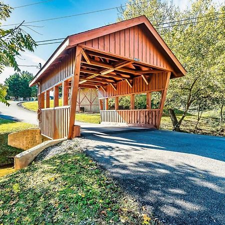 Cabin With New Hot Tub, Near Dollywood .2Bd.2Ba.Sleeps6.Bbq Sevierville Exteriér fotografie