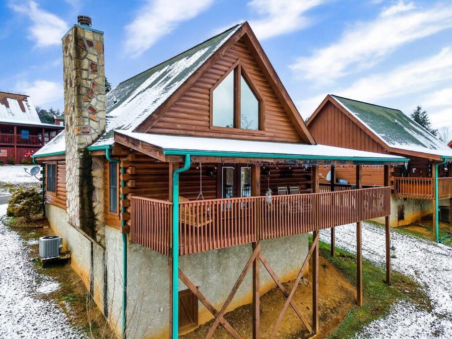 Cabin With New Hot Tub, Near Dollywood .2Bd.2Ba.Sleeps6.Bbq Sevierville Exteriér fotografie