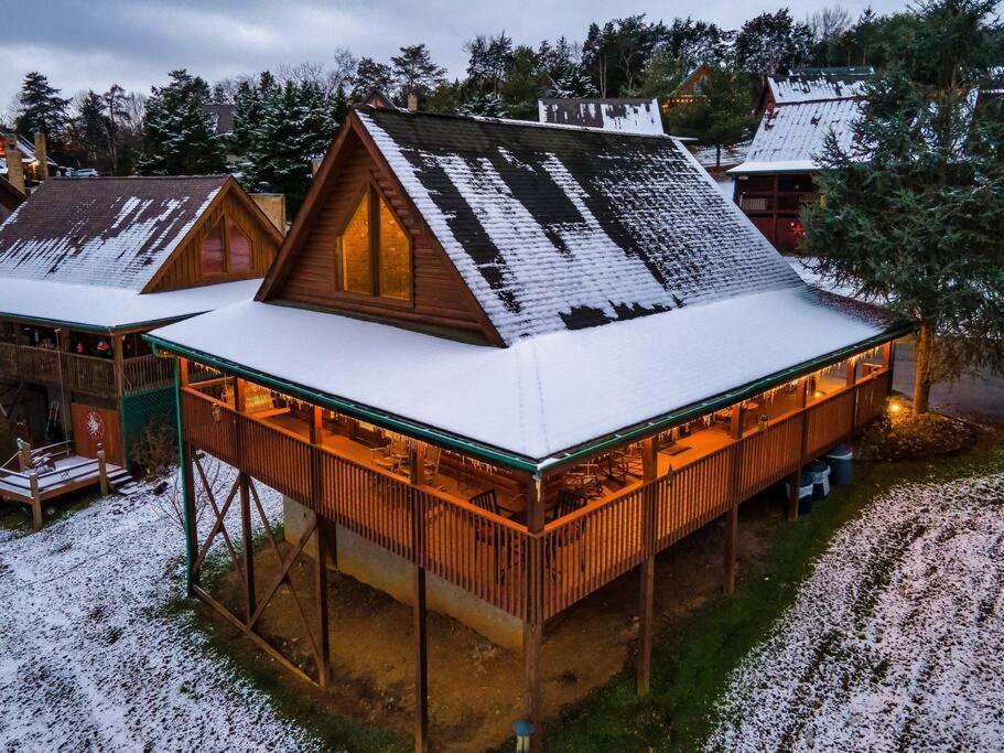 Cabin With New Hot Tub, Near Dollywood .2Bd.2Ba.Sleeps6.Bbq Sevierville Exteriér fotografie